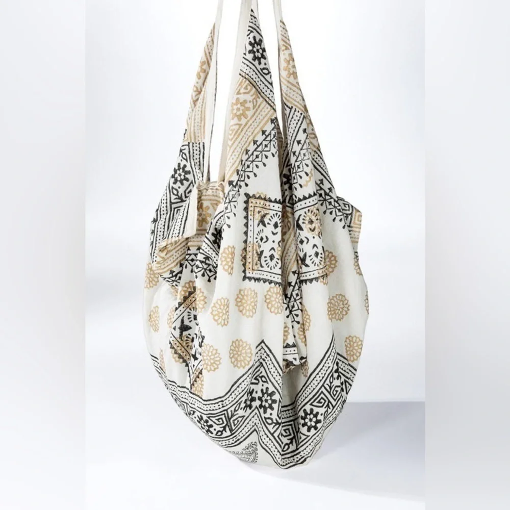 Ruggine Hippie Bohemian Ethnic Paisley Floral Hobo Chic Yoga Shoulder Beach Bag
